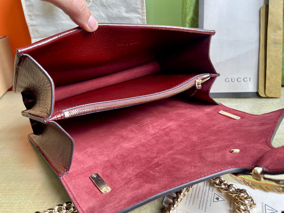 Gucci Rosso Ancora patent leather bag