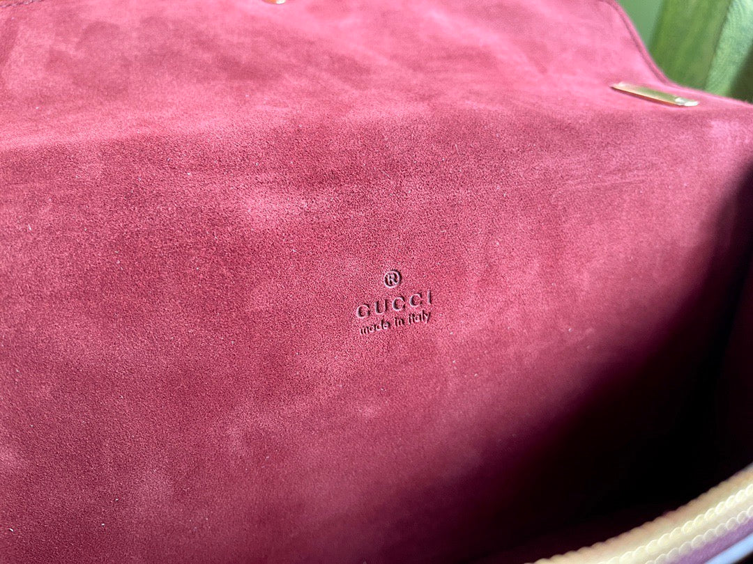 Gucci Rosso Ancora patent leather bag