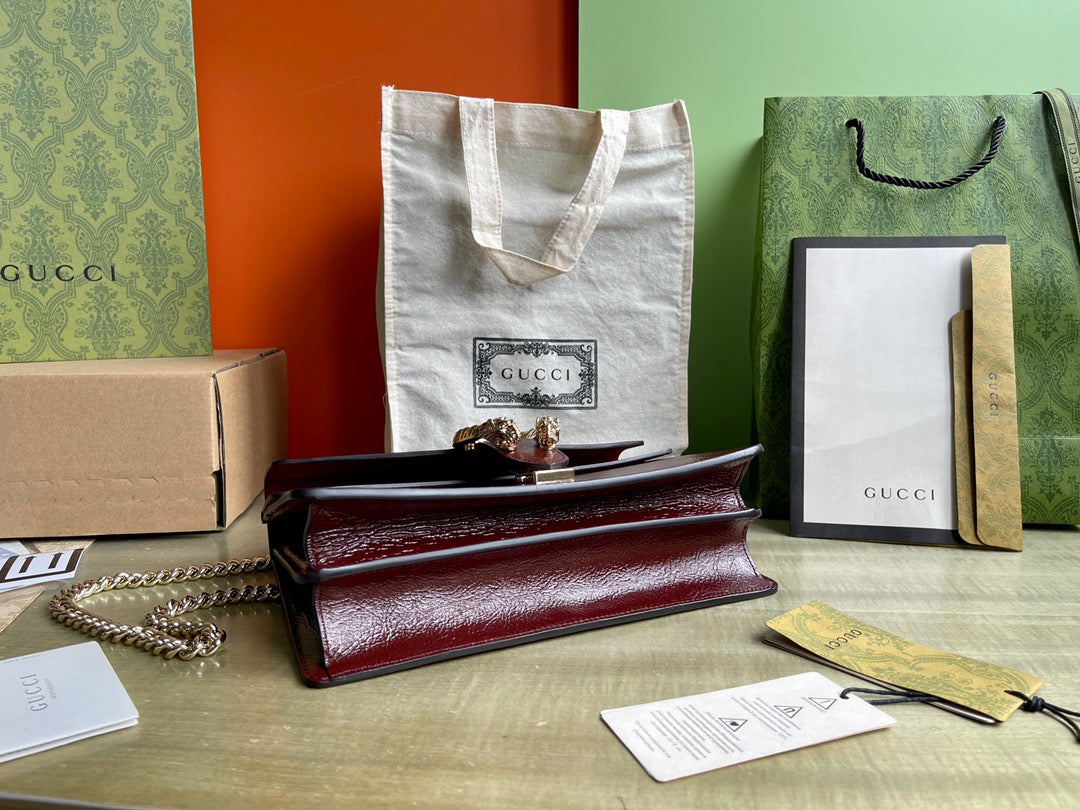 Gucci Rosso Ancora patent leather bag